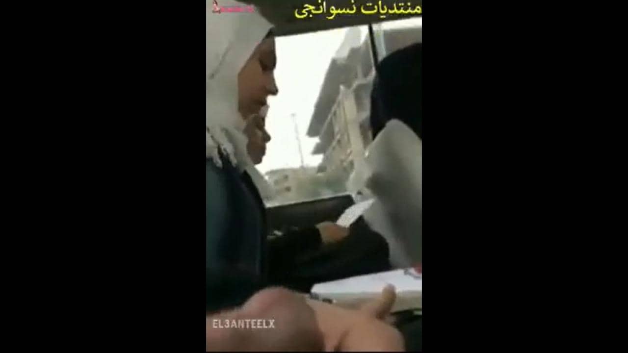 عربي شاب متحرش مطلع زبره بيضرب عشرة فالمواصلات جمب البت وهي عمالة تبص xnxx جديد